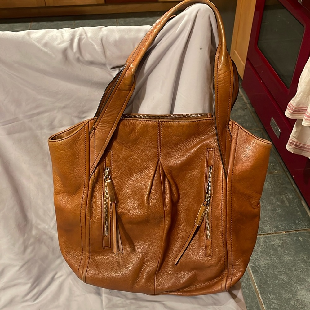 B. Makowsky Tote